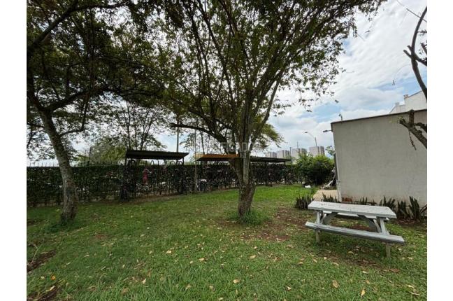 Apartamentos, Alquiler, Ciudad Pacifica - $1.200.000