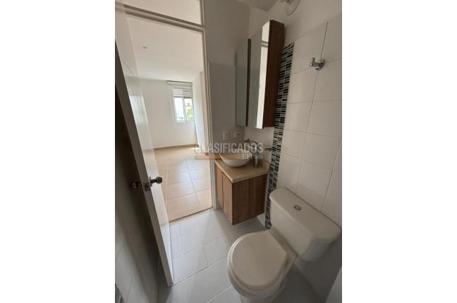 Apartamentos, Alquiler, Ciudad Pacifica - $1.200.000