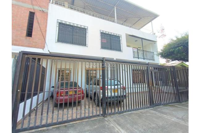 Apartamentos, Alquiler en Vipasa