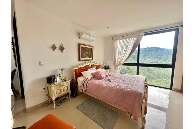 Casas, Venta, Cristo Rey - $3.200.000.000
