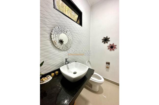 Casas, Venta, Cristo Rey - $3.200.000.000