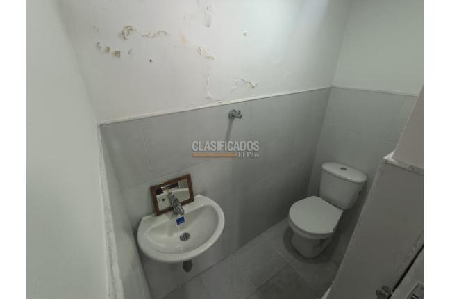 Locales y Bodegas, Alquiler, Bogotá - $1.200.000