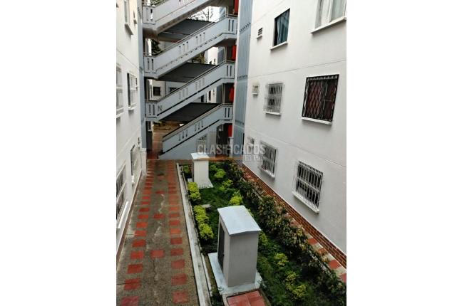Apartamentos, Alquiler, Cañaverales - $1.200.000