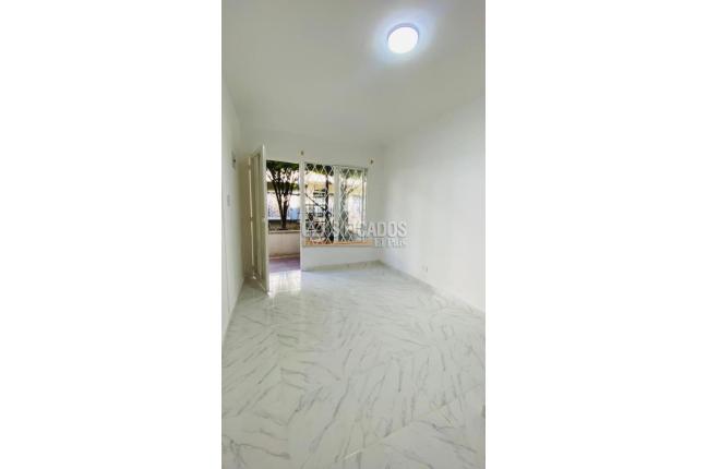 Apartamentos, Alquiler en Calipso
