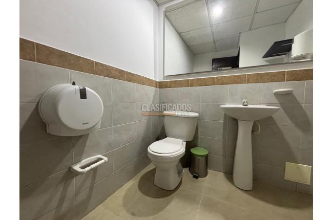 Oficinas y Consultorios, Alquiler, Santa Mónica Norte - $9.000.000