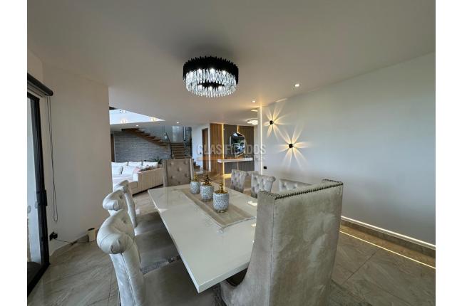 Casas, Venta en Colinas Arroyoalto