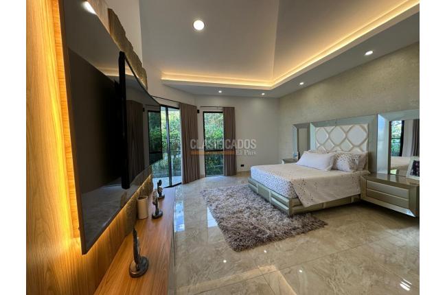 Casas, Venta, Colinas Arroyoalto - $4.500.000.000