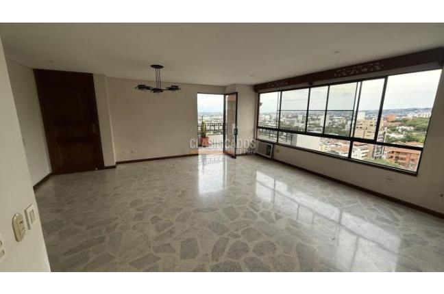 Apartamentos, Venta en Cristales