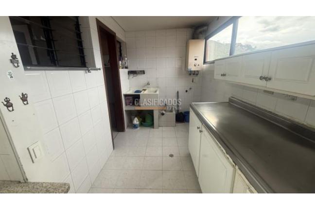 Apartamentos, Venta, Cristales - $550.000.000