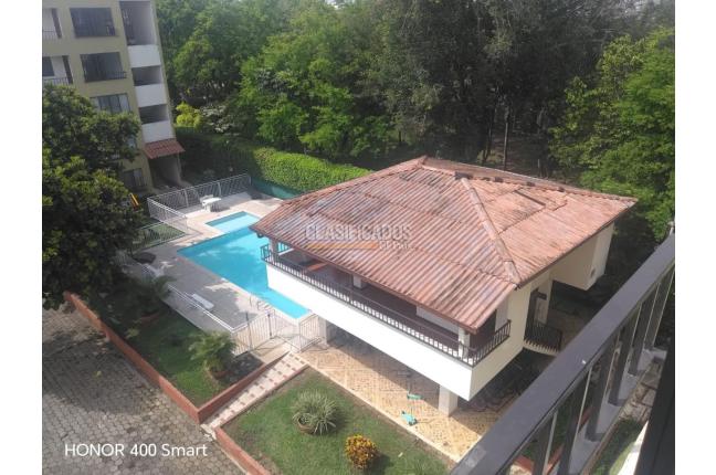 Apartamentos, Venta en El Ingenio