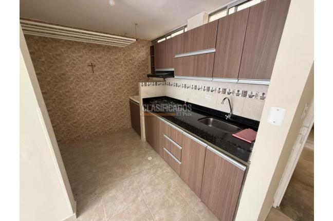 Apartamentos, Alquiler, Pie de Cuesta - $800.000