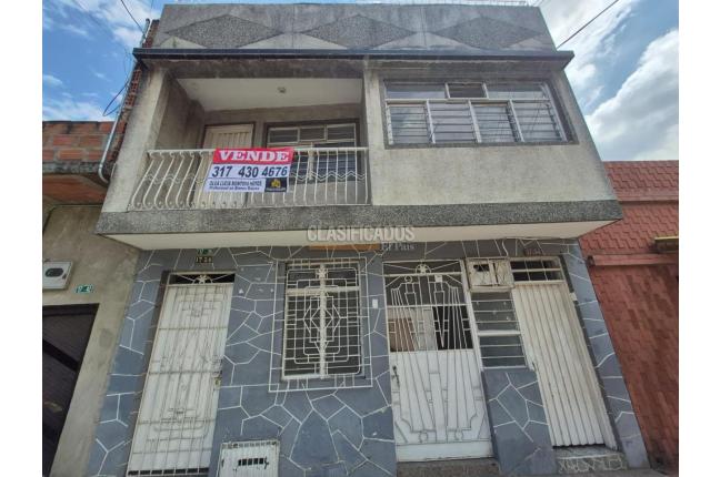 Casas, Venta, Saavedra Galindo - $370.000.000