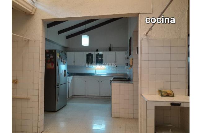 Casas, Venta en Gran Limonar