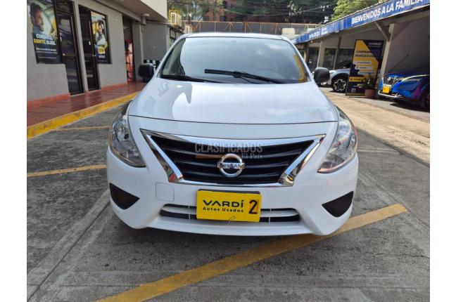 Nissan Versa 2018