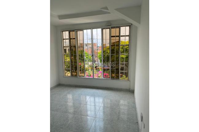 Casas, Alquiler, Colseguros Andes - $2.500.000