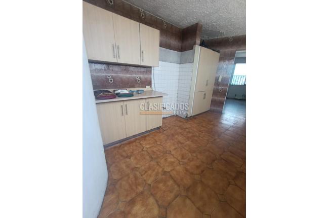 Oficinas y Consultorios, Alquiler en Versalles