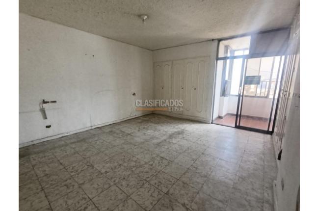 Oficinas y Consultorios, Alquiler, Versalles - $4.700.000