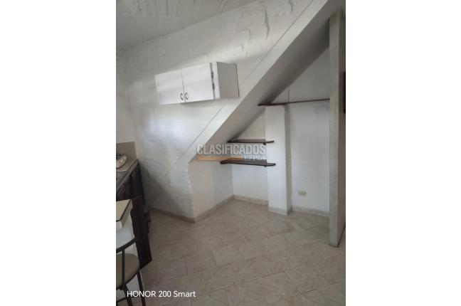 Apartaestudios, Alquiler, Tejares de San Fernando - $1.000.000