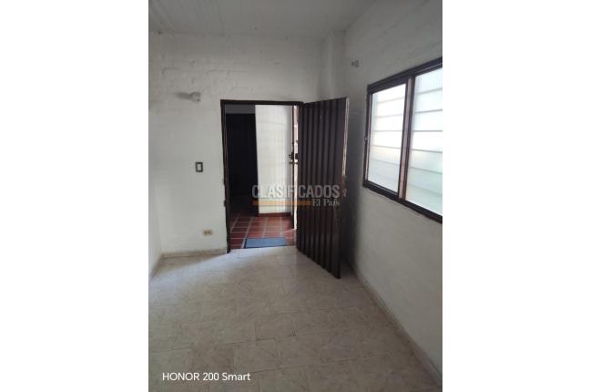 Apartaestudios, Alquiler, Tejares de San Fernando - $1.000.000