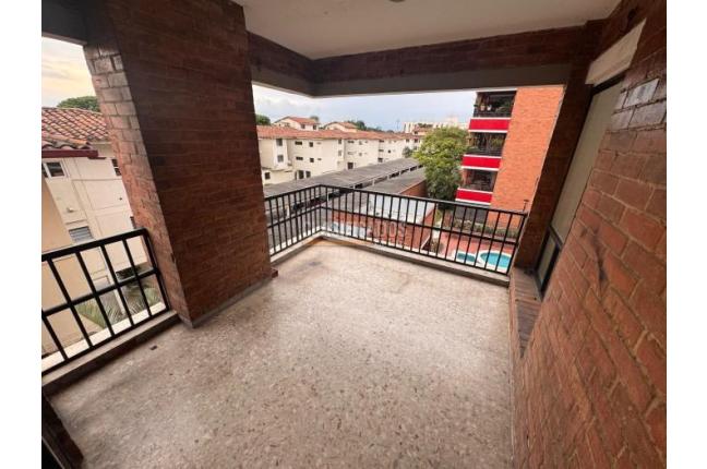 Apartamentos, Alquiler, Prados del Norte - $3.800.000