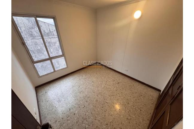 Apartamentos, Alquiler, Prados del Norte - $3.800.000