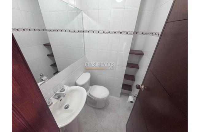 Apartaestudios, Alquiler, Granada - $2.500.000