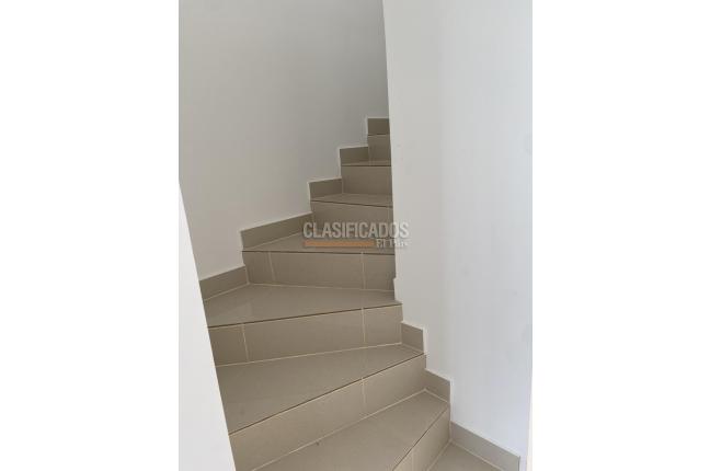 Casas, Alquiler, Ciudad Country - $2.100.000