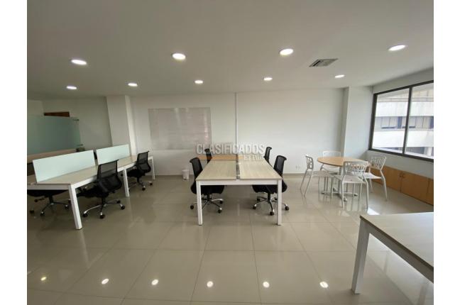 Oficinas y Consultorios, Venta, Centro Ccial. Holguines Trade Center - $740.000.000