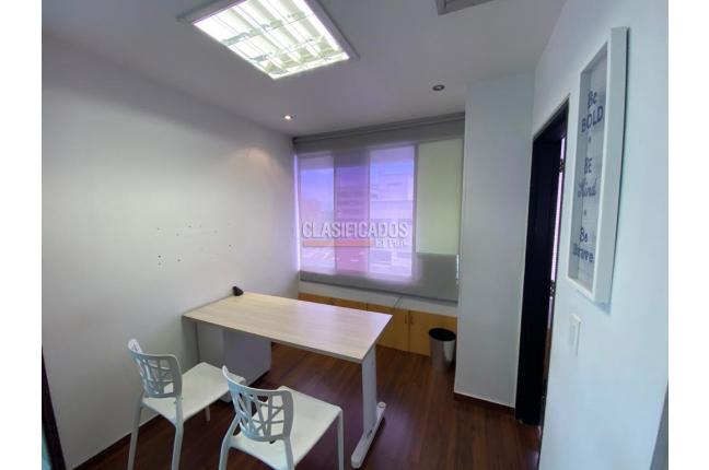 Oficinas y Consultorios, Venta, Centro Ccial. Holguines Trade Center - $740.000.000