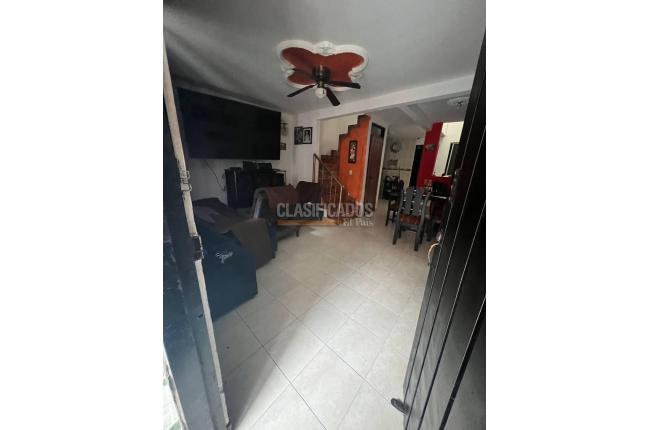 Casas, Venta, Ciudad Córdoba - $300.000.000