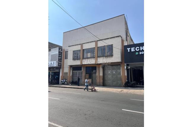 Locales y Bodegas, Venta, San Nicolás - $3.040.000.000