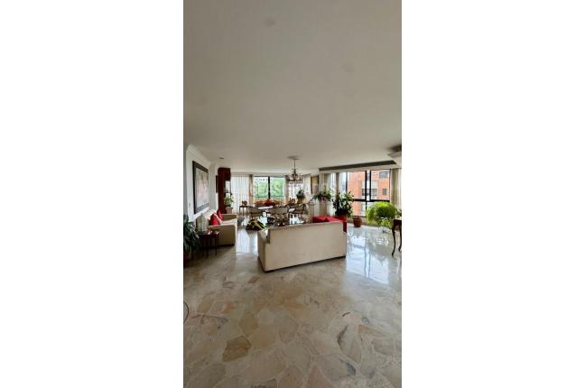 Apartamentos, Venta en Cerro Cristales