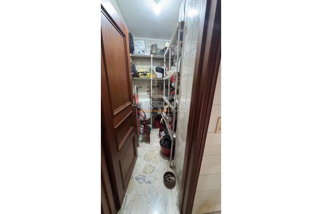 Apartamentos, Venta, Cerro Cristales - $1.100.000.000