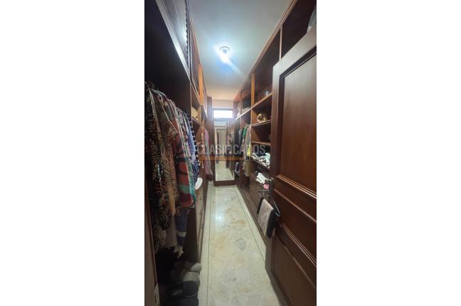Apartamentos, Venta, Cerro Cristales - $1.100.000.000