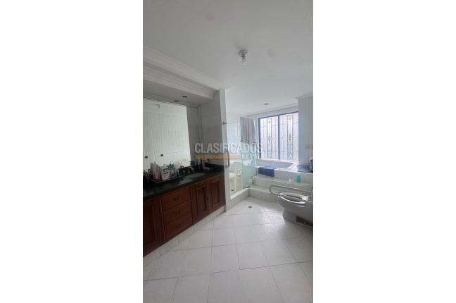 Apartamentos, Venta, Cerro Cristales - $1.100.000.000