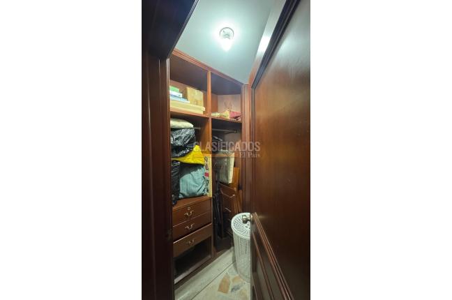 Apartamentos, Venta, Cerro Cristales - $1.100.000.000