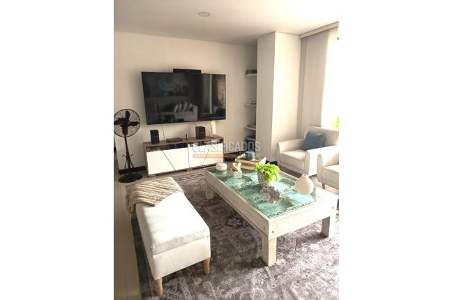 Apartamentos, Venta en Santa Mónica Residencial