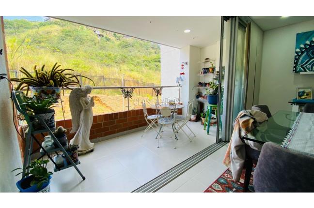 Apartamentos, Venta en Cerro Cristales