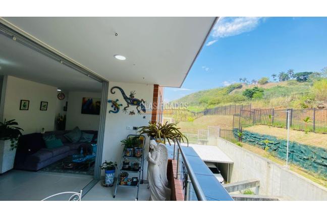 Apartamentos, Venta, Cerro Cristales - $620.000.000