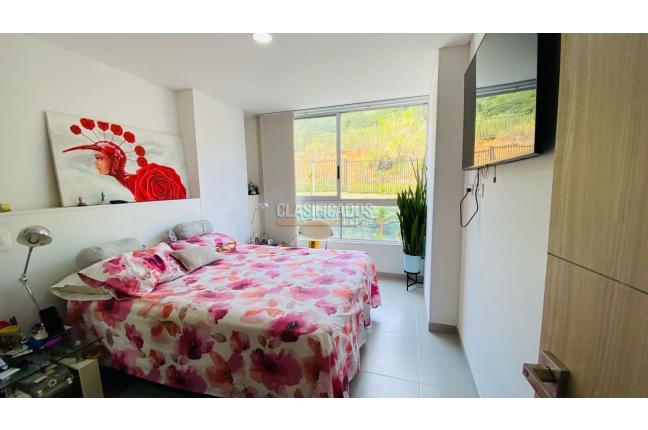 Apartamentos, Venta, Cerro Cristales - $620.000.000