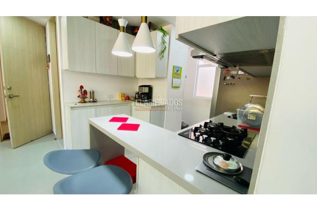 Apartamentos, Venta, Cerro Cristales - $620.000.000