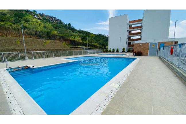 Apartamentos, Venta, Cerro Cristales - $620.000.000