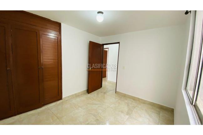 Apartamentos, Venta, Álamos - $320.000.000