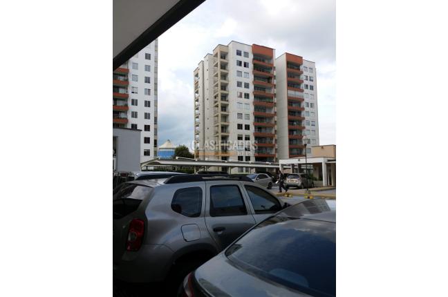 Apartamentos, Venta, Parque de las Flores - $440.000.000