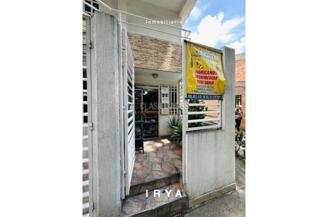 Casas, Venta en Primero de Mayo