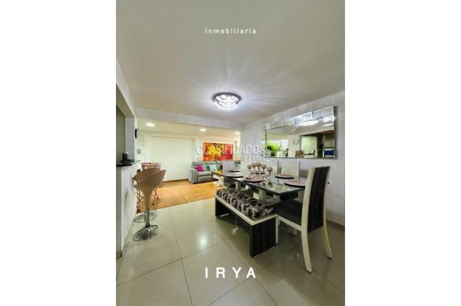 Casas, Venta, Primero de Mayo - $670.000.000