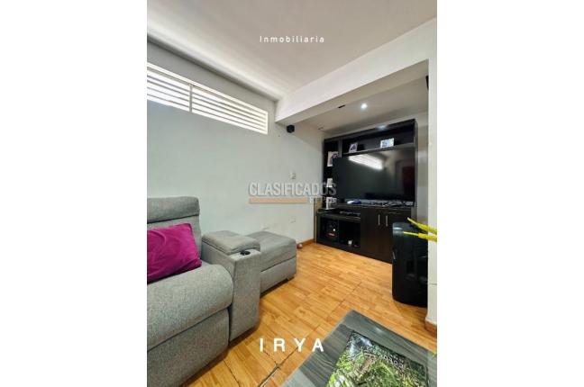 Casas, Venta, Primero de Mayo - $670.000.000