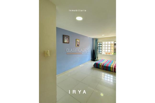Casas, Venta, Primero de Mayo - $670.000.000