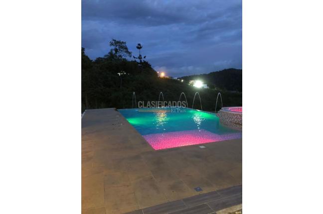 Fincas y Casas Campestres, Venta, Calima (Darién) - $2.400.000.000