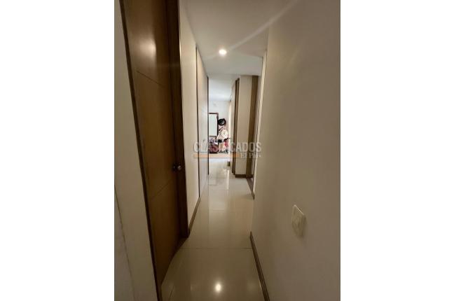 Apartamentos, Venta en La Flora